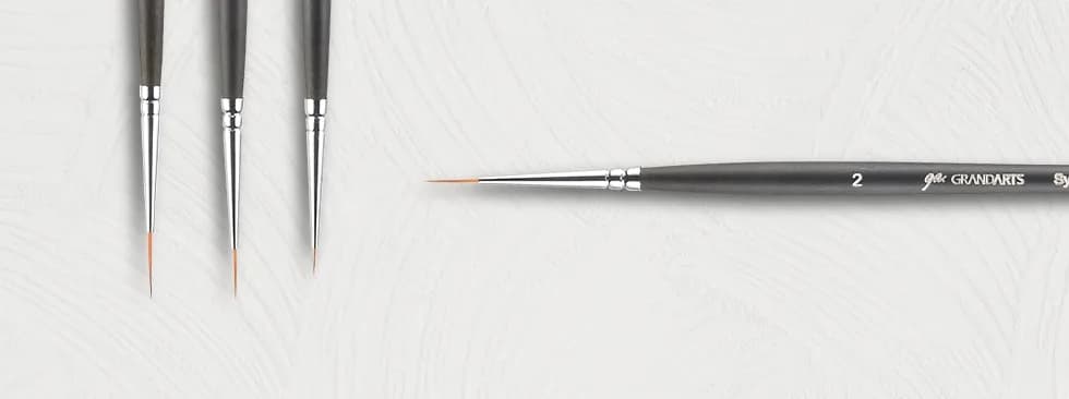 G213 brush