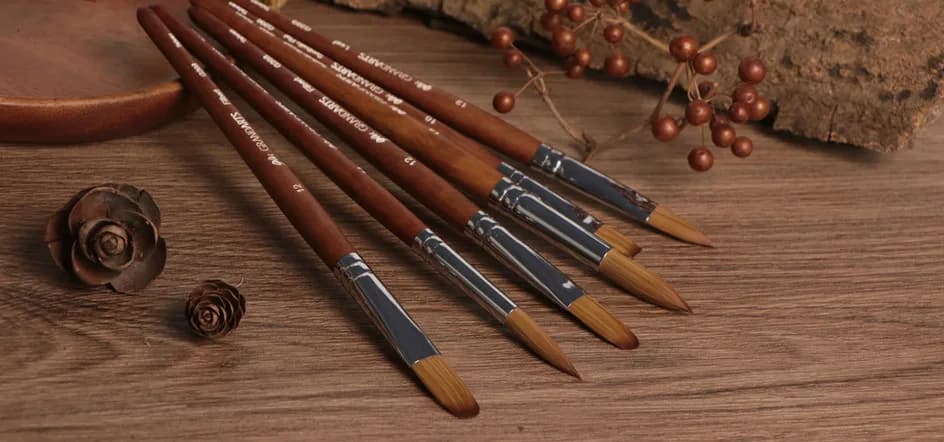 Synthetic brushes